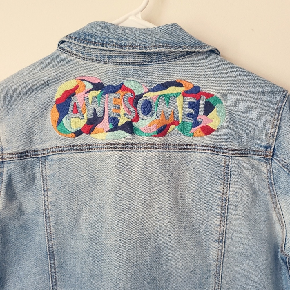 ➡️ SOLD PRICE REDUCED Awesome Girl's Jean Jacket - Picture 3 of 5